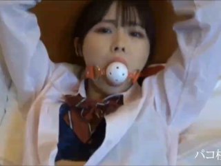 极品JK制服的女学生蒙眼玩性爱游戏